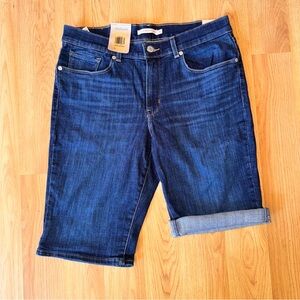 Levi's size 30 10 women’s Classic Blue Bermuda Shorts new NWT